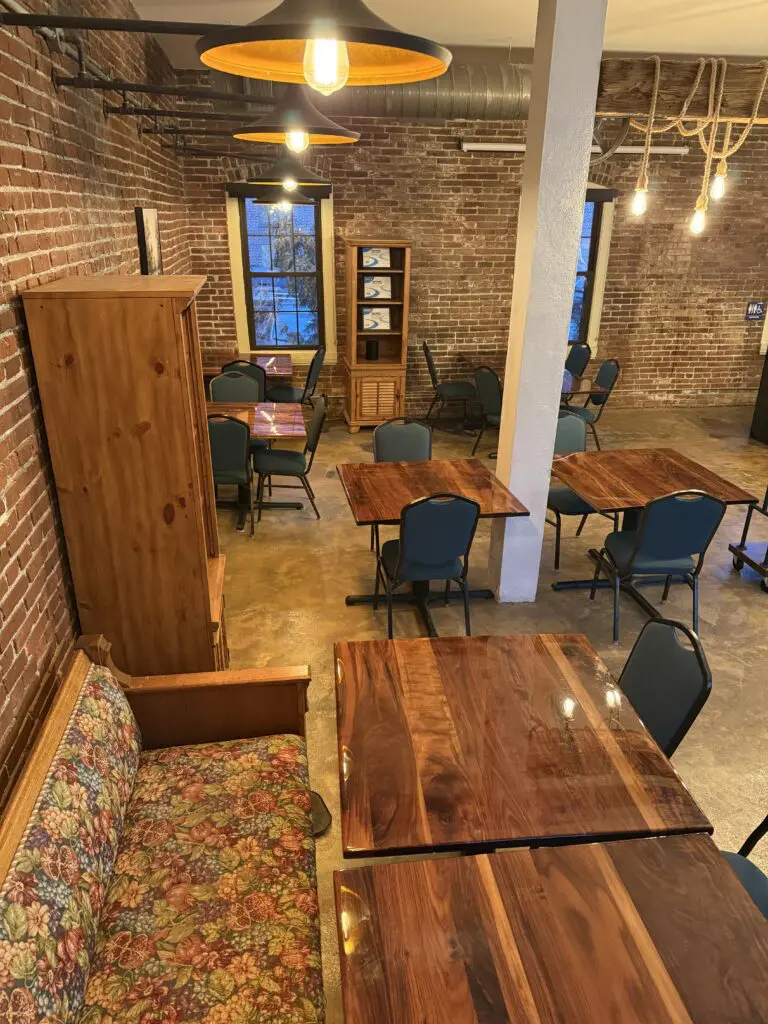 W_Donuts-Lancaster-East-Walnut-Street-8455